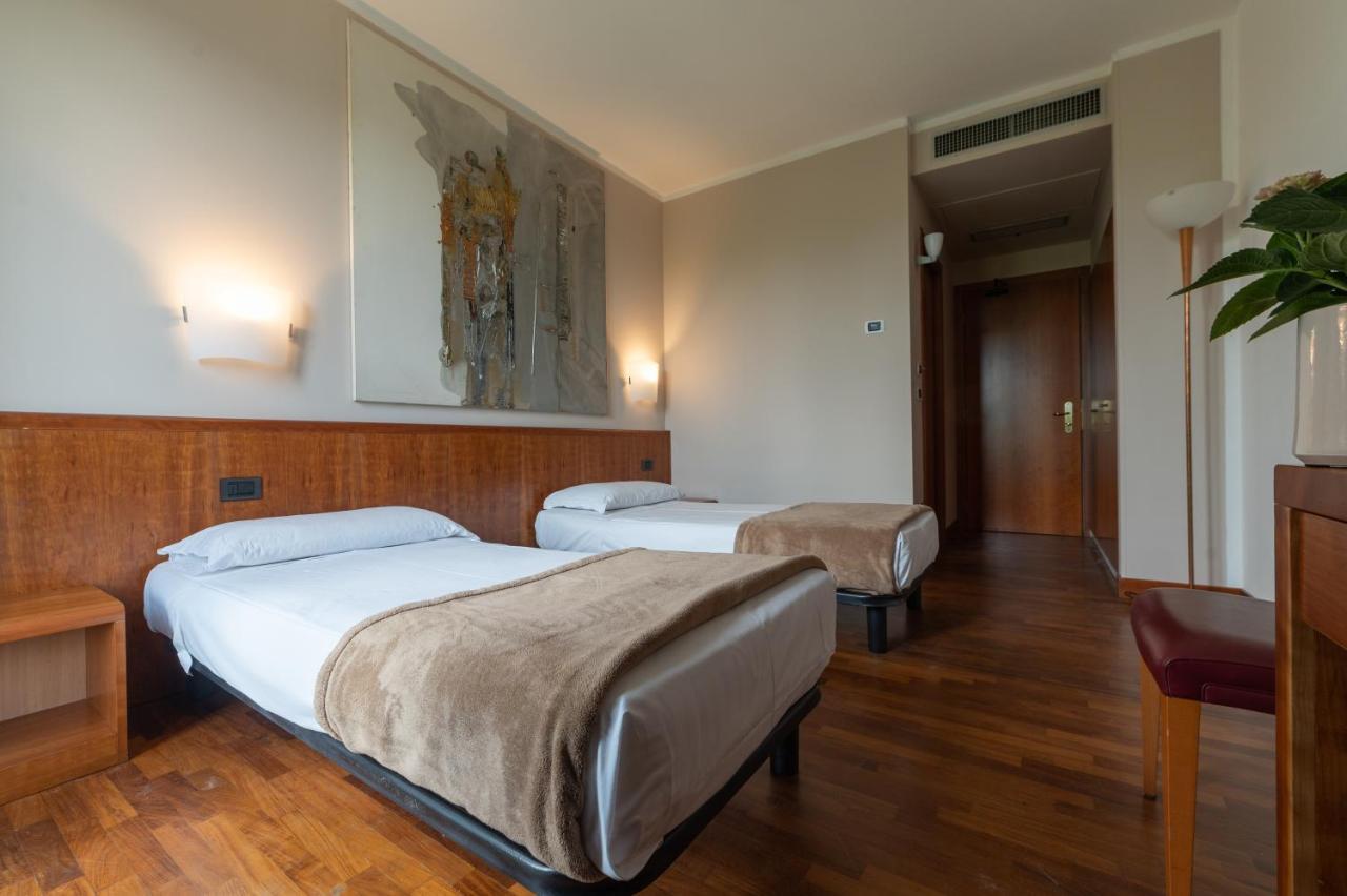 Hotel Querini Business Hotel Sandrigo Esterno foto